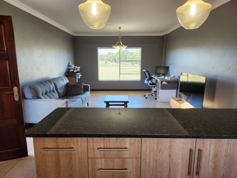 2 Bedroom Property for Sale in Pellissier Free State